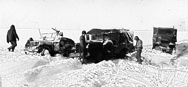 Image: U.S. 3rd Army vehicles in the snow