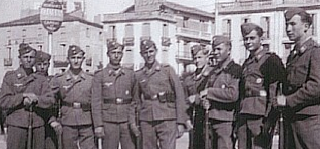 Image: Horst Lange (5 from left) in Perpignan, France, March/April 1944